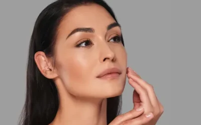 Tratamiento facial botánico con microcorriente Julaine: un resplandor natural sin agresiones